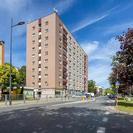 Wola - 9th Floor, View - By Rentujemy شقة *